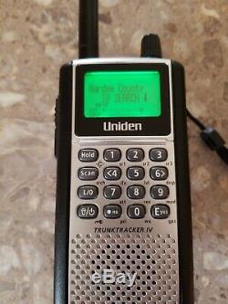 Uniden BCD 396xt TrunkTracker IV Digital Handheld Police Scanner