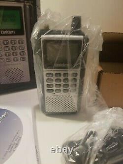 Uniden BCD396XT BCD 396XT TrunkTracker IV Digital Handheld Police Scanner