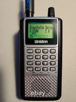 Uniden BCD396XT Digital Trunking Handheld Police Scanner Excellent w Accessories