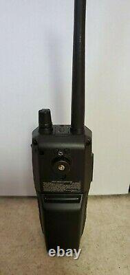 Uniden SDS100 Digital APCO Deluxe Trunking Handheld Scanner. A+ Condition