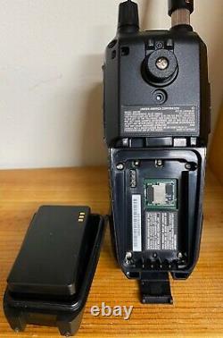Uniden SDS100 Digital APCO Deluxe Trunking Handheld Scanner no extras